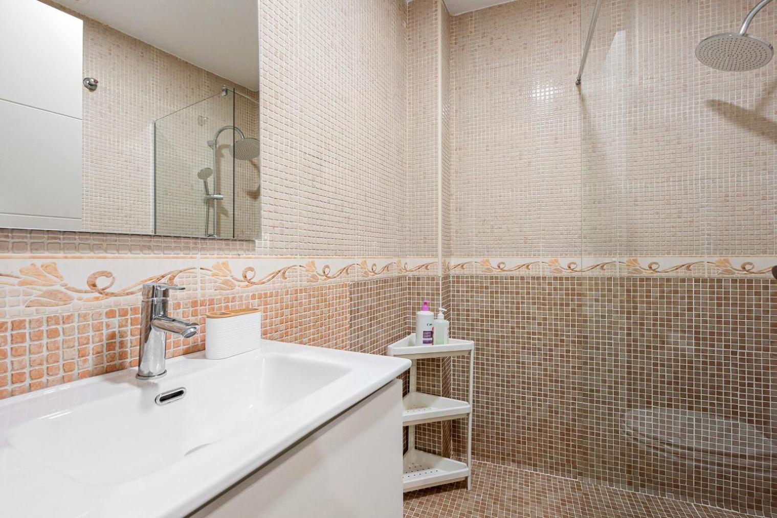 1 Bedroom Flat In Center * Málaga